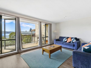 Apartment 29 Pacific Apartments, Lorne